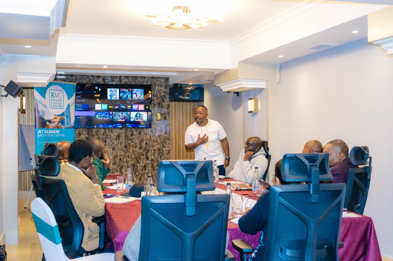 Facilitated mediator training session
